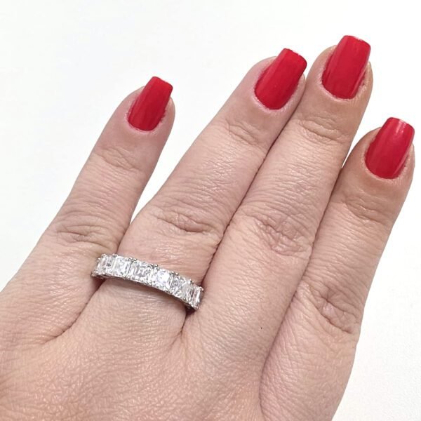 Anel Moissanite Meia Aliança 4x4