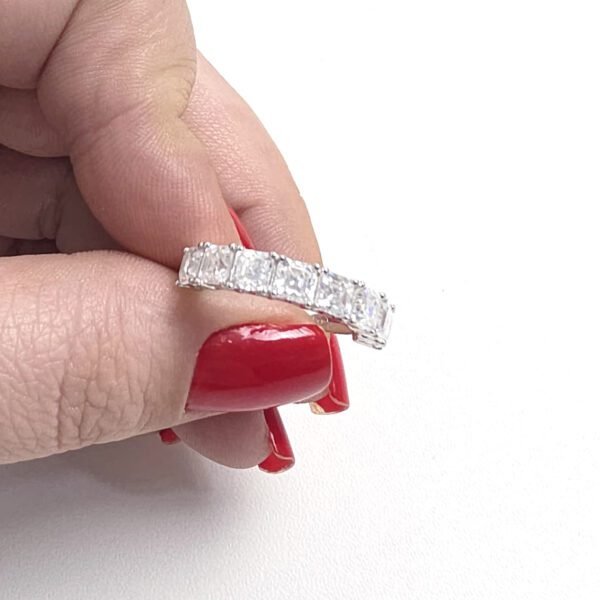 Anel Moissanite Meia Aliança 4x4 - Imagem 4