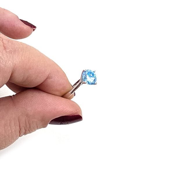 Anel Moissanite Solitário Azul - Imagem 2