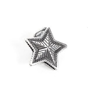 Pingente Estrela Vazada