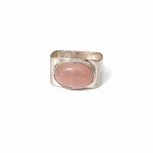 Anel Quadrado com Quartzo Rosa