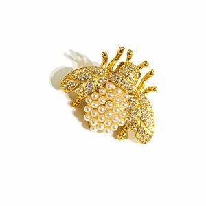 Broche Bug