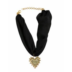 Lenço Preto com Coração