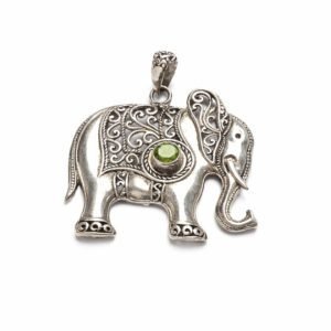 Pingente Elefante Indiano Peridoto
